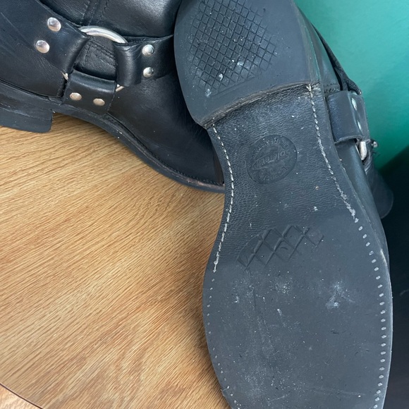 Men’s Frye Leather Boots - Picture 3 of 4